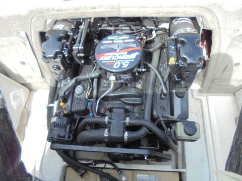2001 Maxum 1900