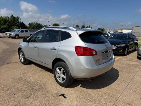 2015 Nissan Rogue Select S