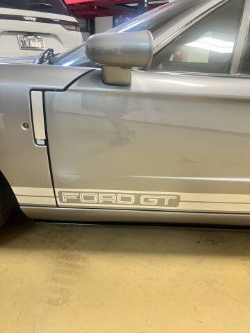 2006 Ford GT