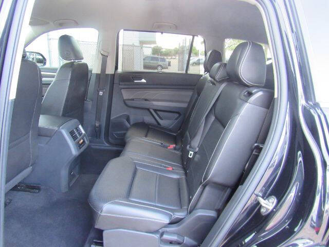 2023 Volkswagen Atlas V6 SE