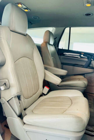 2017 Buick Enclave Leather