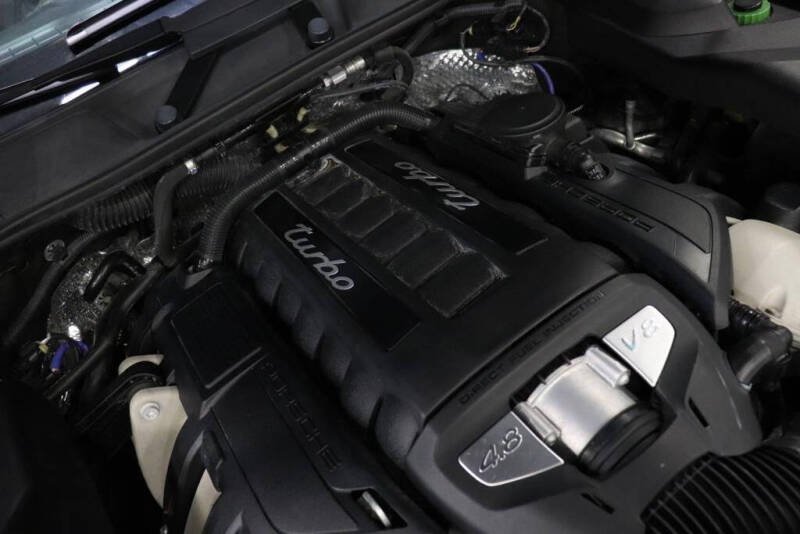 2015 Porsche Cayenne Turbo