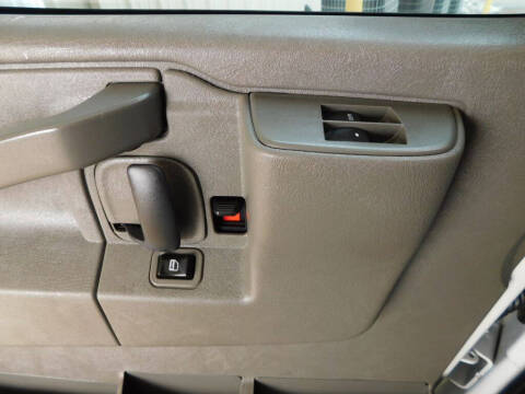 2020 Chevrolet Express LS 3500