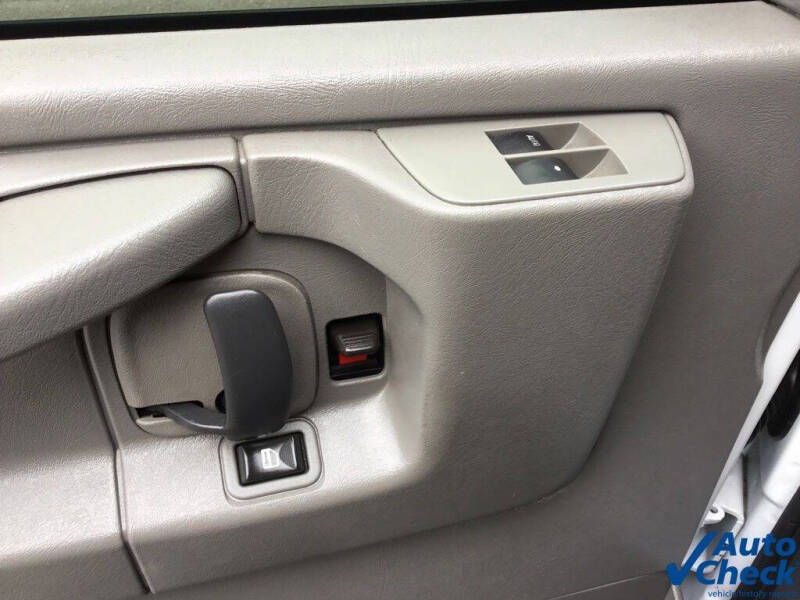 2014 Chevrolet Express 2500