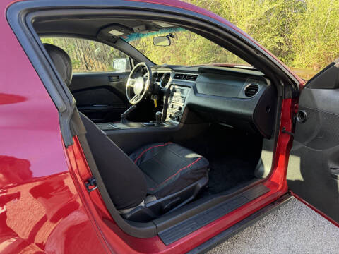 2013 Ford Mustang V6 Premium