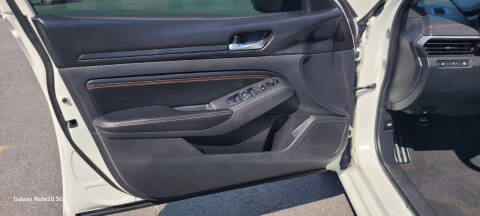 2021 Nissan Altima 2.5 SR