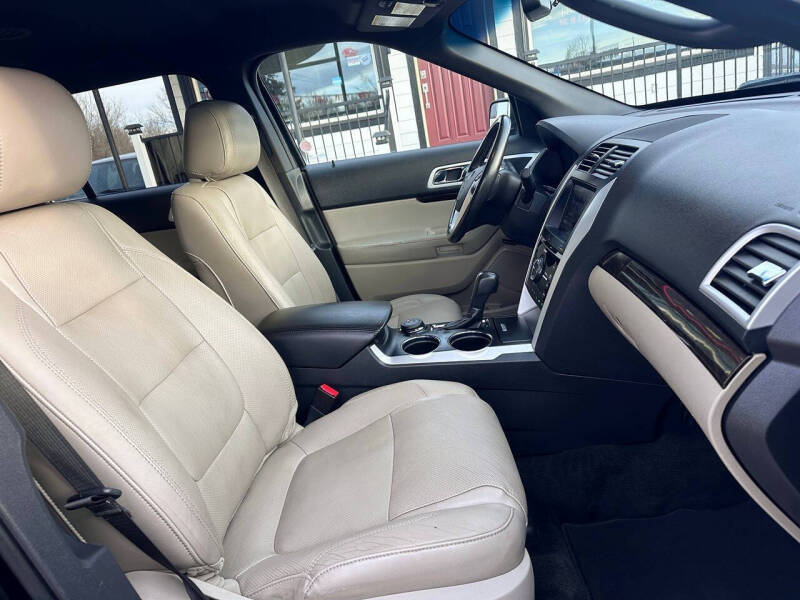 2011 Ford Explorer Limited