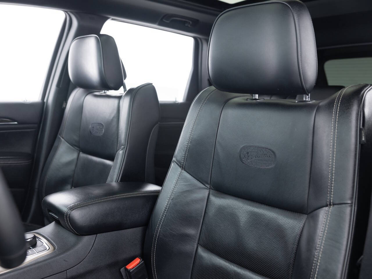 Used Car 2014 Jeep Grand Cherokee  Overland 4x4 4dr Suv For Sale Under $15,000 In Coal City, Illinois