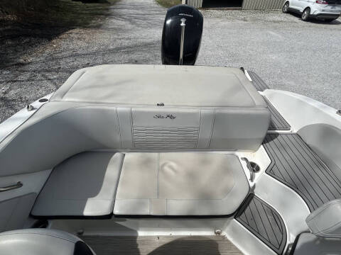 2023 Sea Ray SPX 190