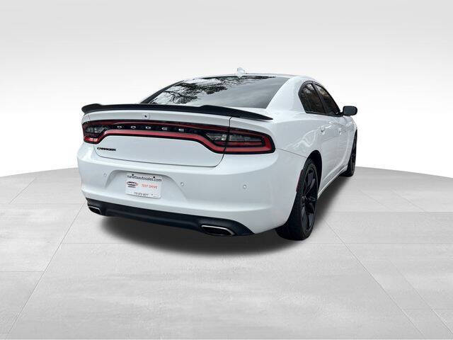 2017 Dodge Charger SXT