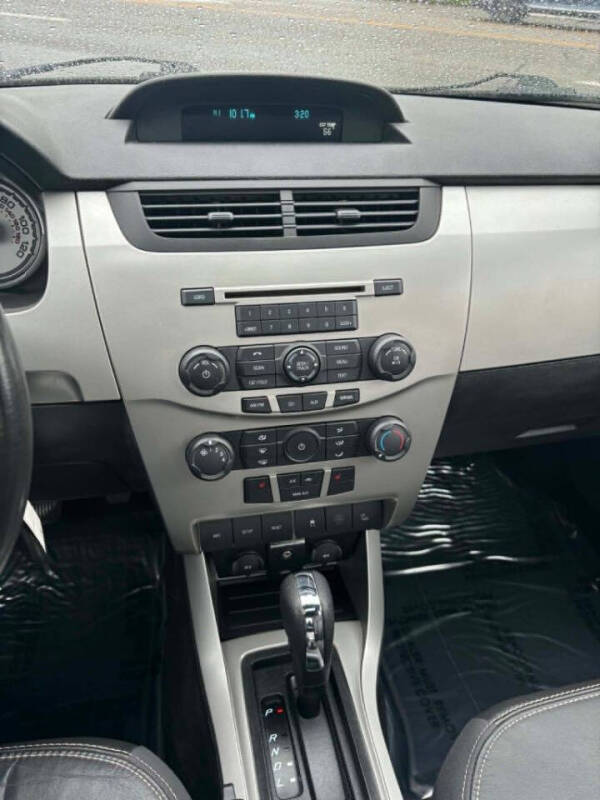 2011 Ford Focus SEL