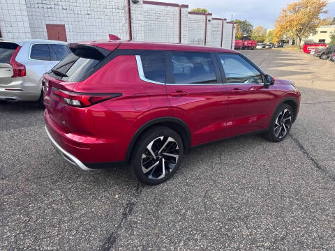 2022 Mitsubishi Outlander SE Launch Edition