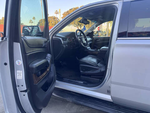 2018 Chevrolet Suburban LT