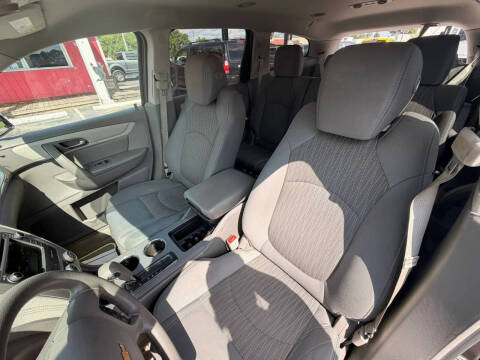 2016 Chevrolet Traverse LS