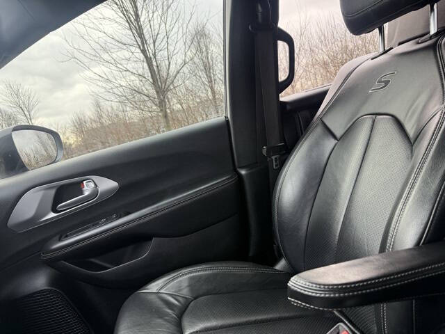 2018 Chrysler Pacifica Touring L Plus