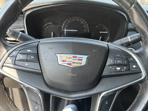 2018 Cadillac XT5 Luxury