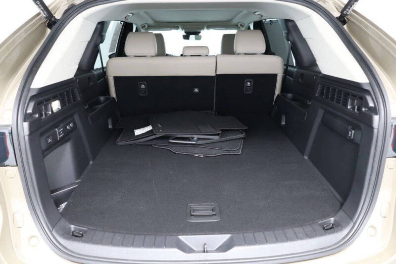 2025 Mazda CX-70 Plug-in Hybrid Premium