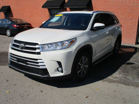 2017 Toyota Highlander for sale at A & A IMPORTS OF TN in Madison TN