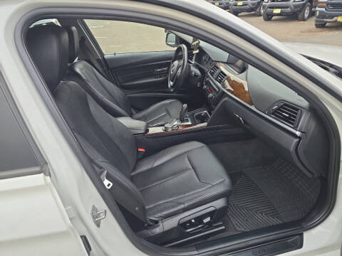 2015 BMW 3 Series 328i xDrive