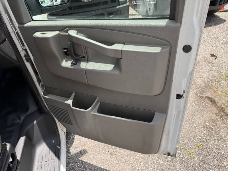 2016 Chevrolet Express 2500