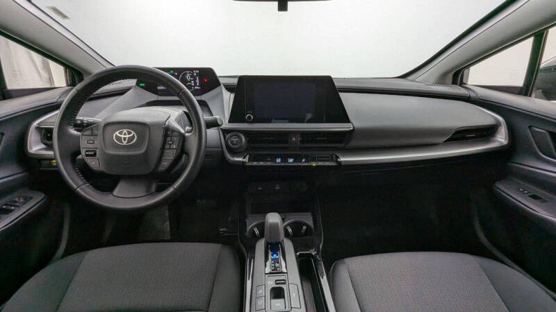 2024 Toyota Prius LE