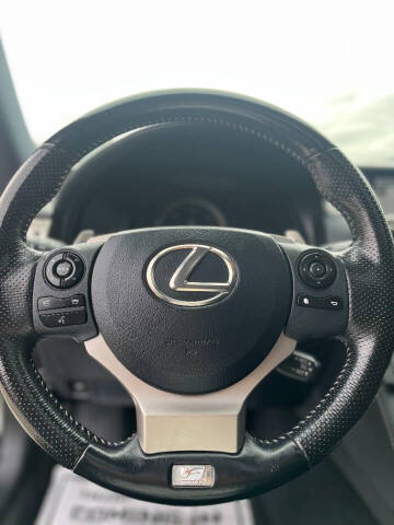 2016 Lexus IS 200t