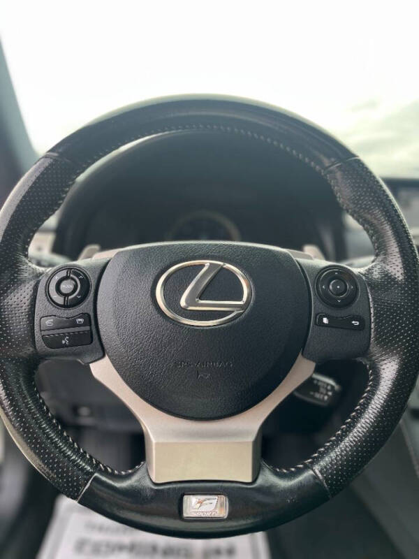 2016 Lexus IS 200t