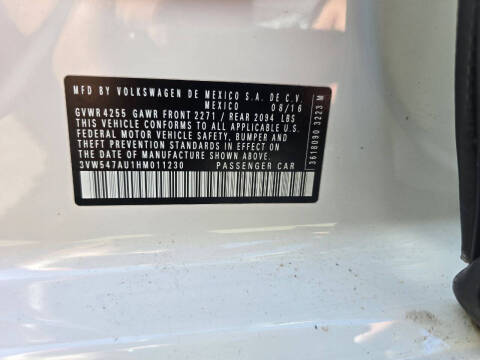 2017 Volkswagen Golf GTI Sport