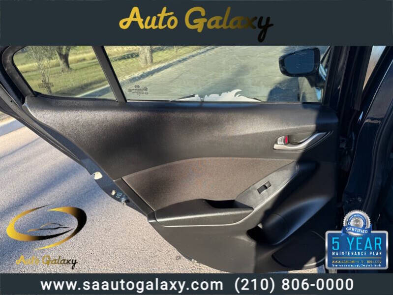 2016 Mazda MAZDA3 i Sport