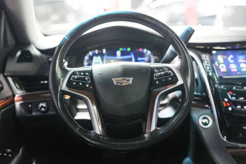 2018 Cadillac Escalade ESV Luxury