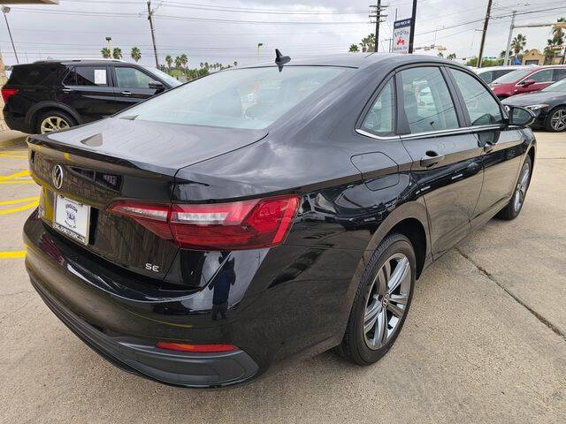 2024 Volkswagen Jetta SE