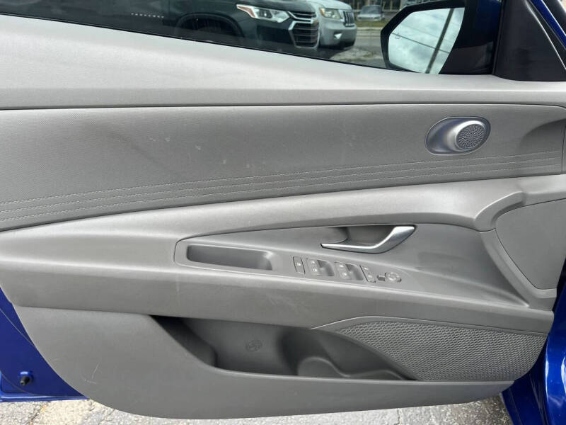 2023 Hyundai Elantra