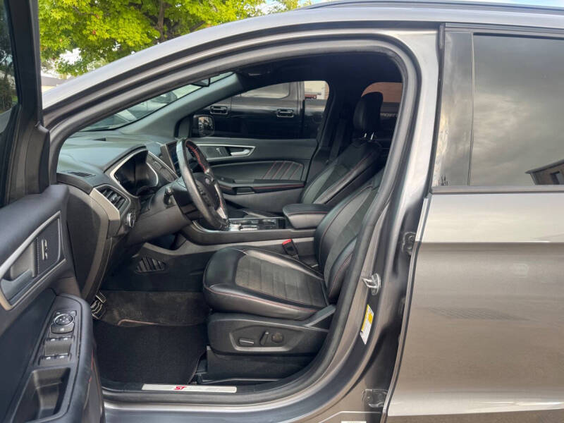 2021 Ford Edge ST-Line