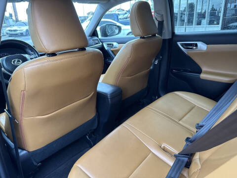 2013 Lexus CT 200h
