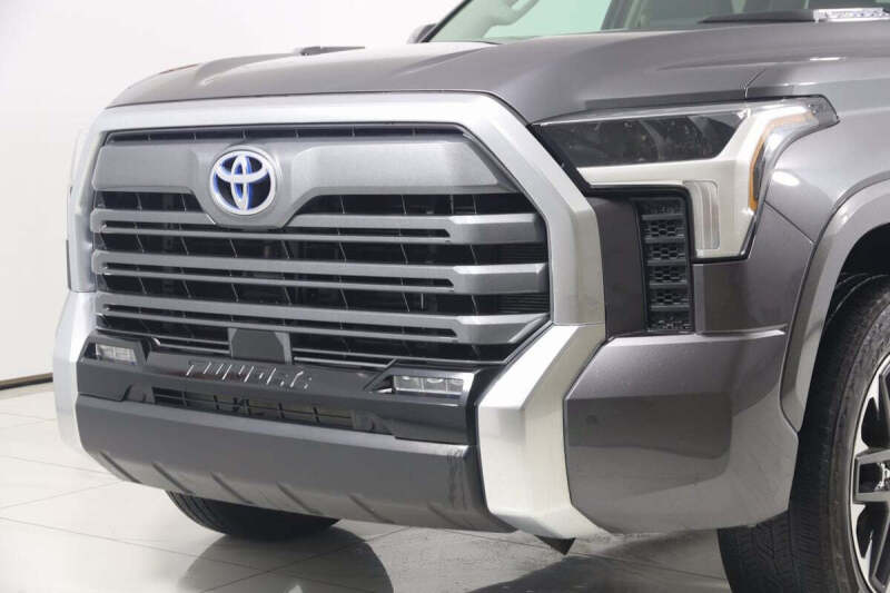 2023 Toyota Tundra Limited HV