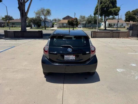 2014 Toyota Prius c