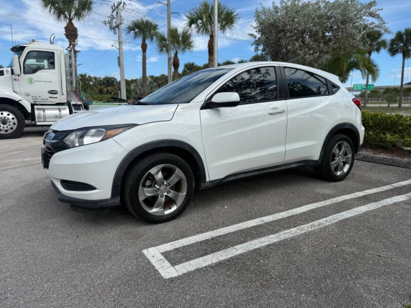 2017 Honda HR-V LX