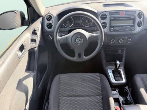 2011 Volkswagen Tiguan S