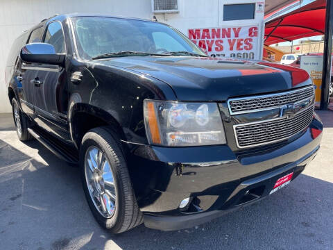 2010 Chevrolet Suburban for sale at Manny G Motors in San Antonio TX