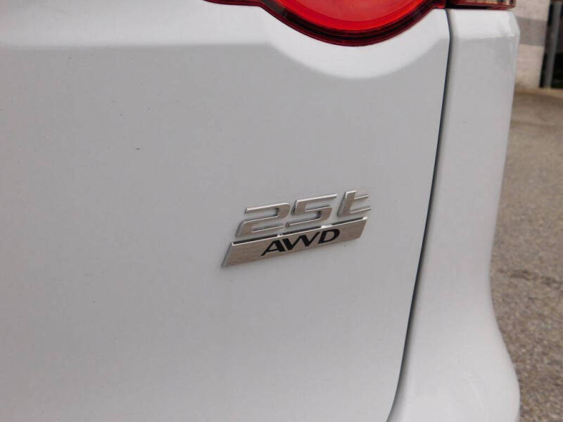 2019 Jaguar F-PACE 25t Premium