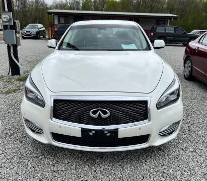2017 Infiniti Q70 for sale at Tennessee Car Pros LLC in Jackson TN
