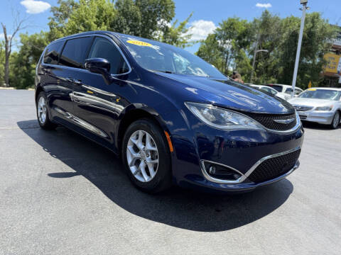 2019 Chrysler Pacifica Touring Plus