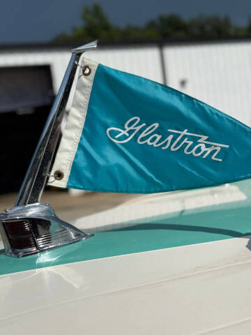 1961 Glastron Classic