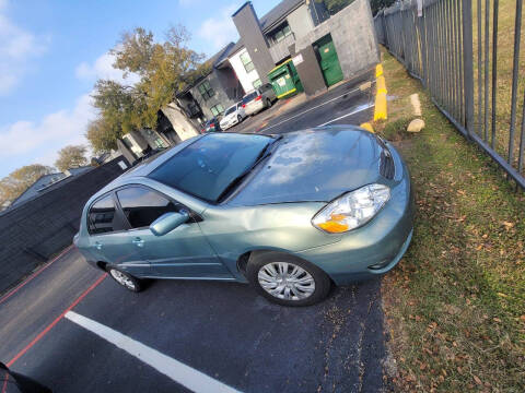 2005 Toyota Corolla LE