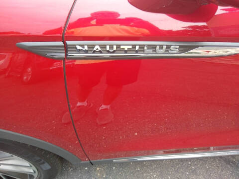 2020 Lincoln Nautilus Reserve