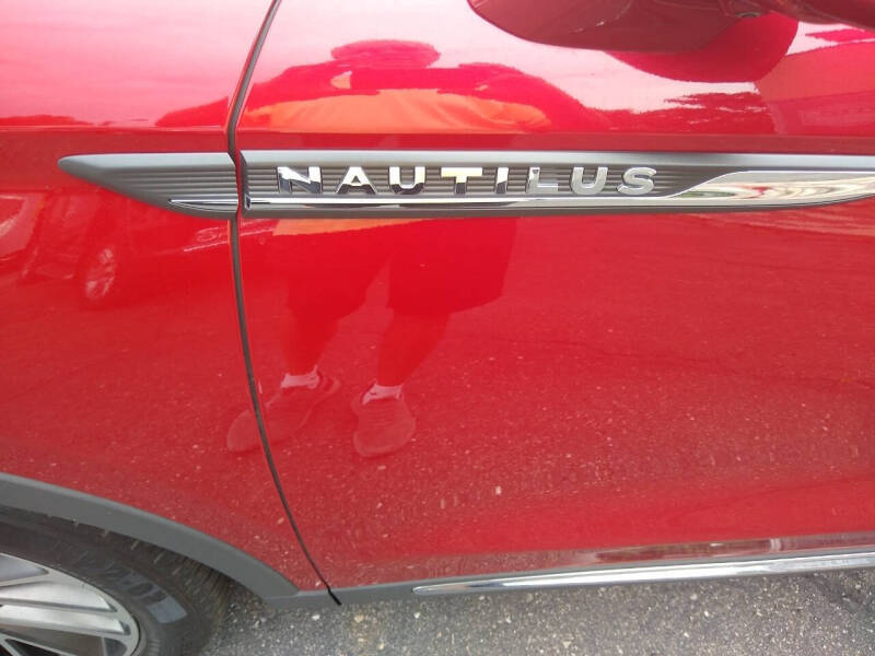 2020 Lincoln Nautilus Reserve