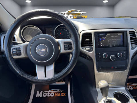 2012 Jeep Grand Cherokee Laredo