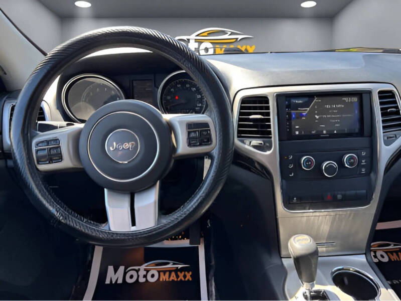 2012 Jeep Grand Cherokee Laredo