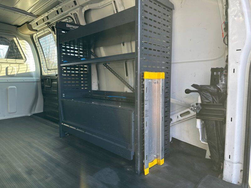 2022 Chevrolet Express 2500