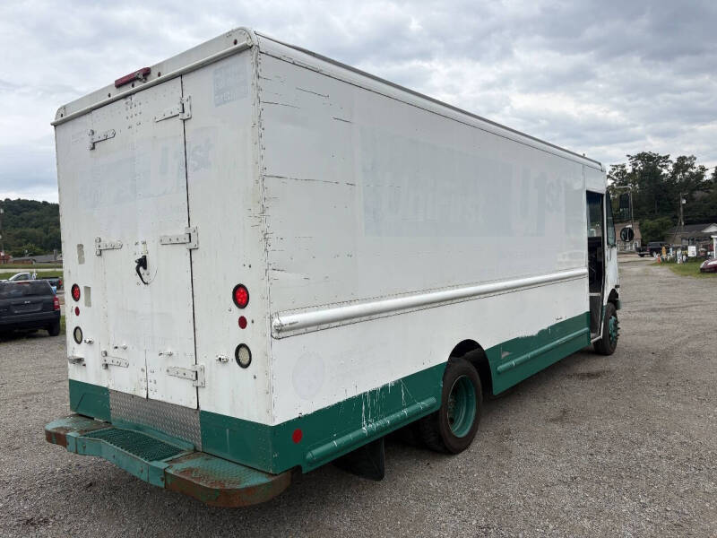 2011 Workhorse W62